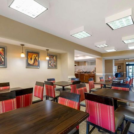 Comfort Suites Port Allen - Baton Rouge Exterior photo