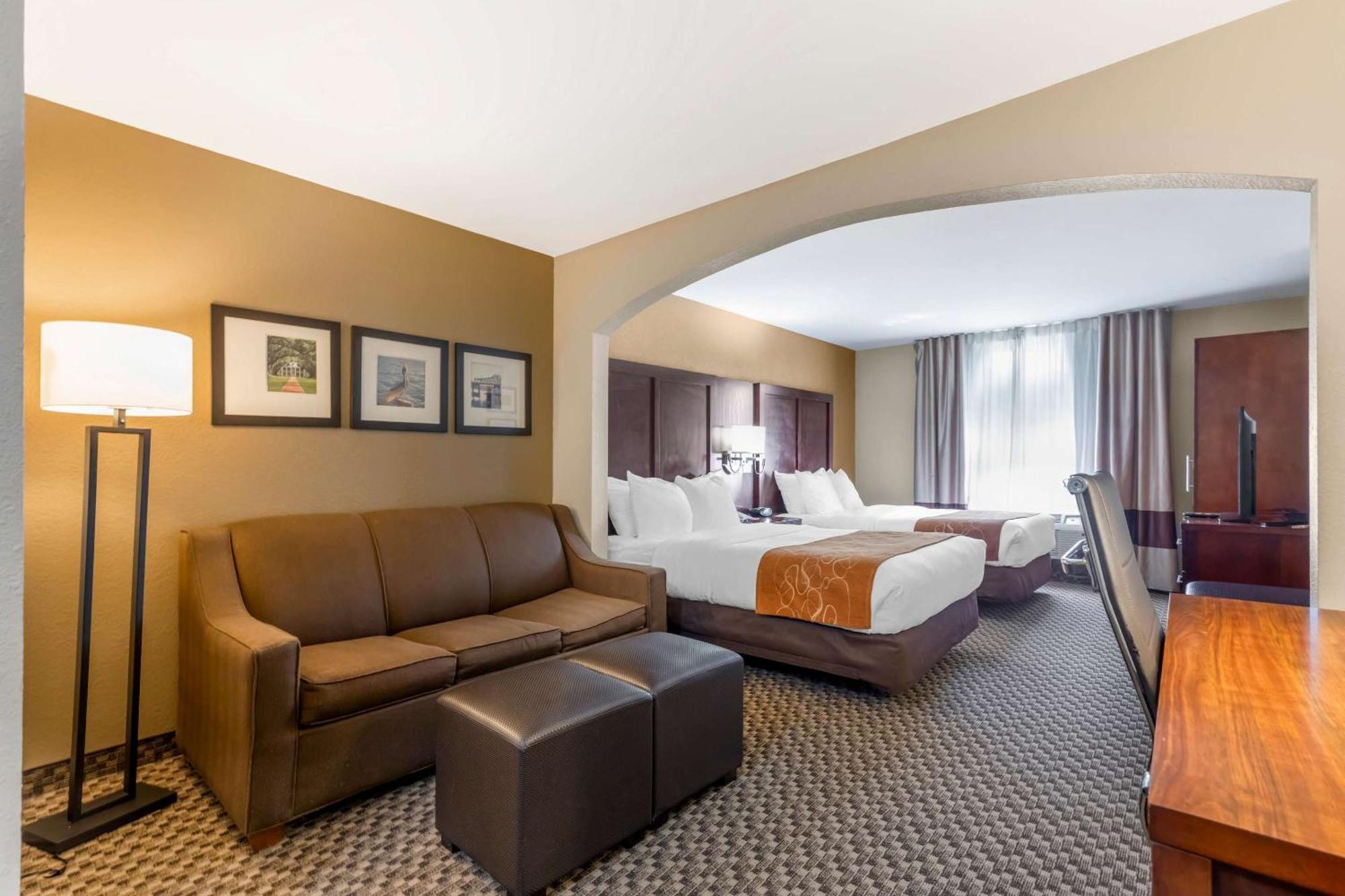 Comfort Suites Port Allen - Baton Rouge Exterior photo