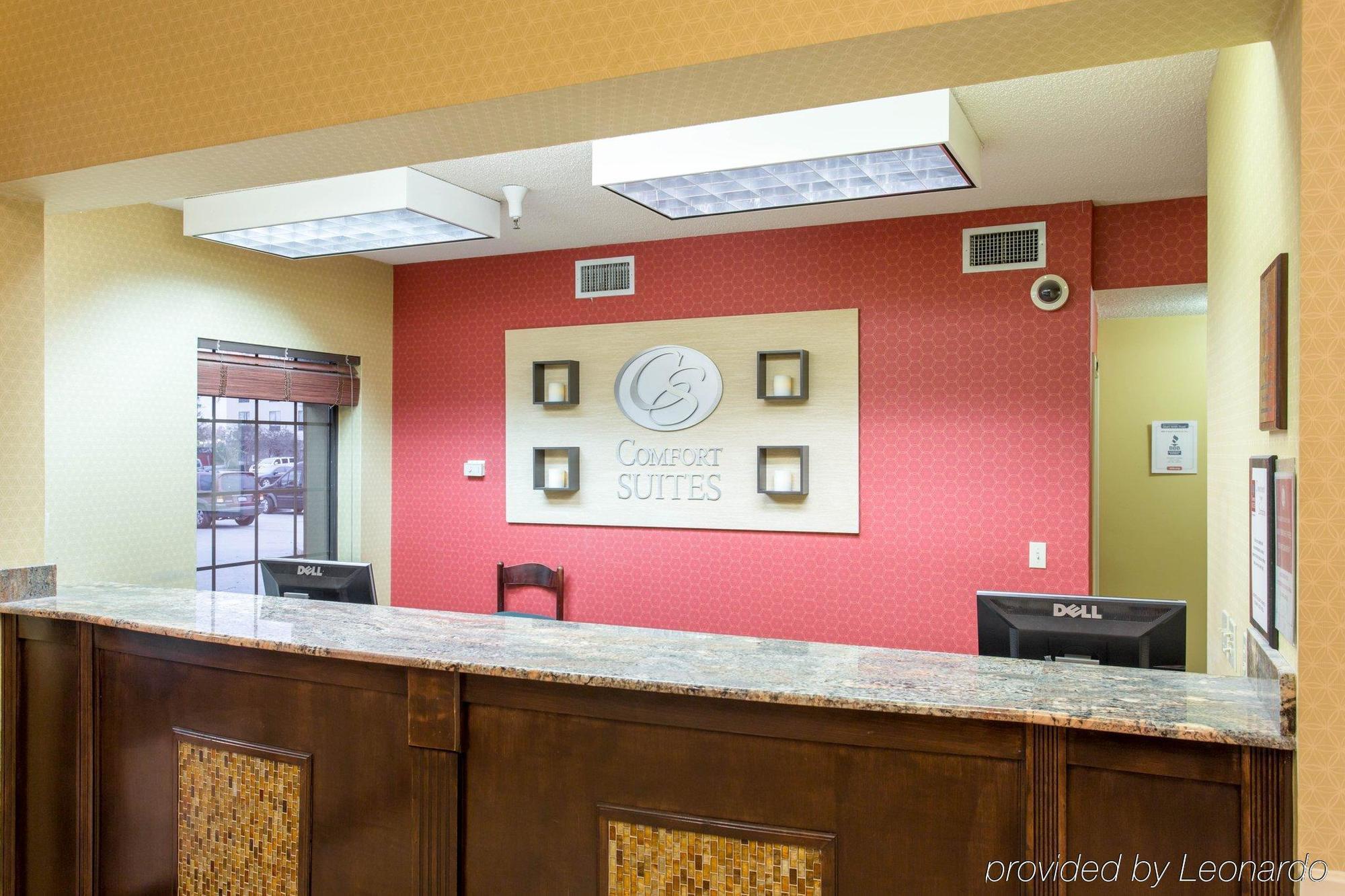Comfort Suites Port Allen - Baton Rouge Exterior photo